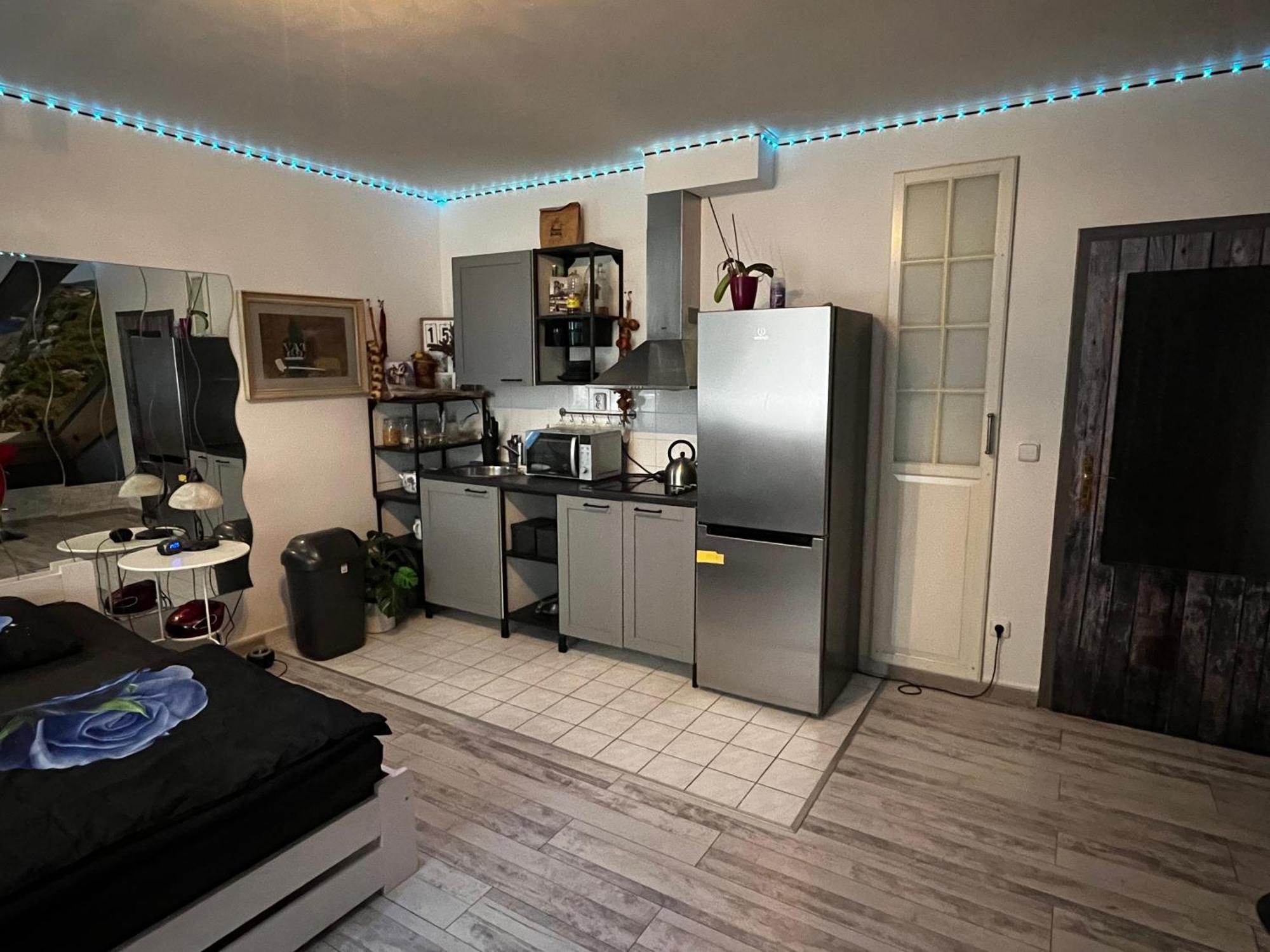 Monfas Apartment Provence In 프라하 외부 사진