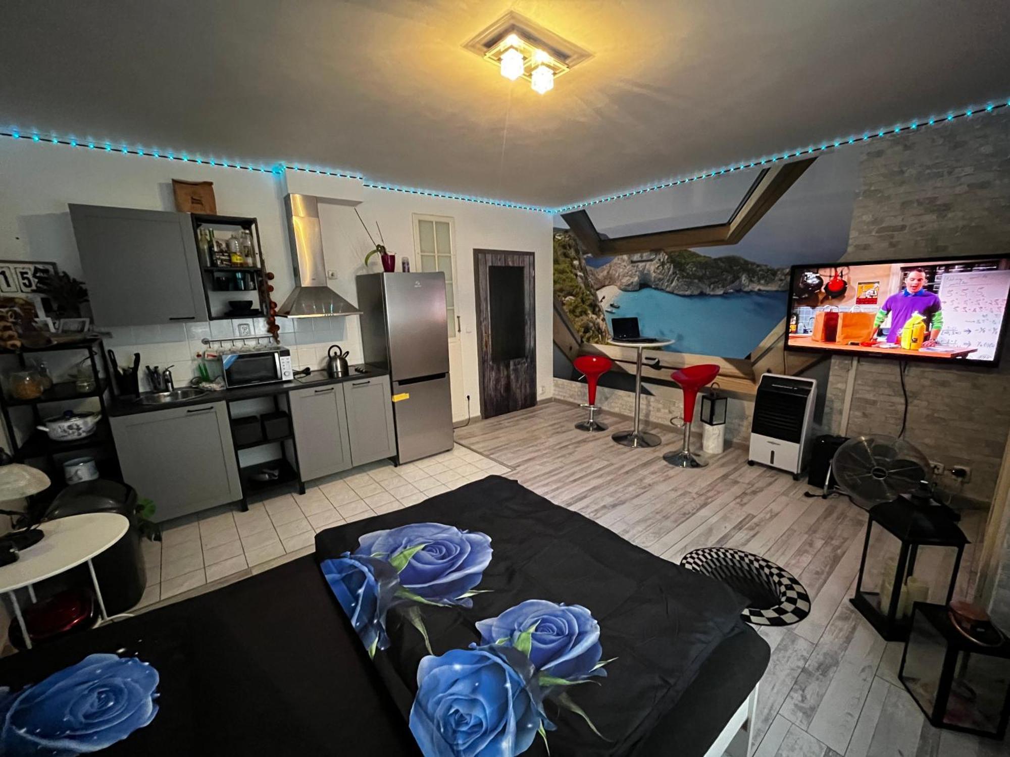 Monfas Apartment Provence In 프라하 외부 사진
